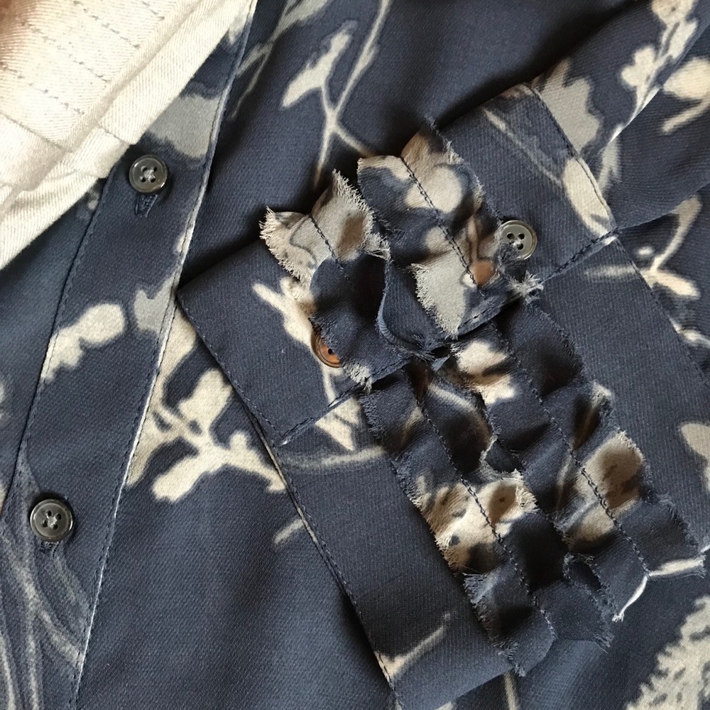 Sheer Button-Up Blouse - Picture 5 of 6